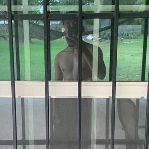 Meet your Posher, Luis